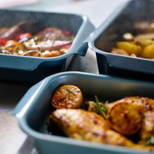 Load image into Gallery viewer, Nest Oven Tray - Medium