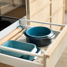 Load image into Gallery viewer, Nest Bake Round Cake Tins – Set of 2