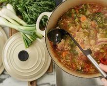 Load image into Gallery viewer, Elevate™ Fusion 5-piece Stainless-steel Utensil Set with Compact Stand