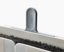 Load image into Gallery viewer, CleanStore Wall-Mounted Broom - Blue