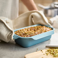 Load image into Gallery viewer, Nest Bake Loaf Tin