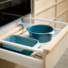 Load image into Gallery viewer, Nest Bake Round Cake Tin - 20cm