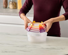 Load image into Gallery viewer, Nest™ Lock 4-Piece Multicolour Round Food Container Set