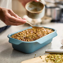 Load image into Gallery viewer, Nest Bake Loaf Tin