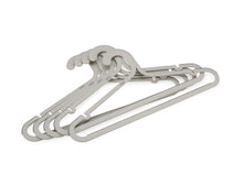 Load image into Gallery viewer, Orderly™ Set of 5 Anti-Tangle Clothes Hangers Ecru