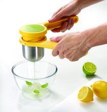 Load image into Gallery viewer, Helix Citrus Press
