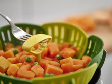 Load image into Gallery viewer, Bloom™ Folding Steamer Basket