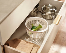 Load image into Gallery viewer, Spindola™ In-Sink Salad-Spinning Colander