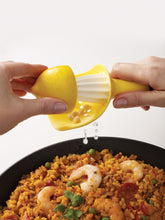 Load image into Gallery viewer, Catcher Citrus Reamer - Yellow