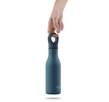 Load image into Gallery viewer, Loop™ Vacuum Insulated Water Bottle 500ml - Blue