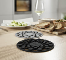Load image into Gallery viewer, Spot-On™ Set of 2 Silicone Trivets - Grey
