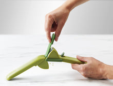 Load image into Gallery viewer, CleanForce™ Garlic Press - Green