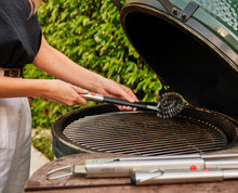 Load image into Gallery viewer, GrillOut™ Stainless-Steel BBQ Cleaning Brush with Extending Handle
