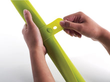 Load image into Gallery viewer, Roll-up Silicone Pastry Mat - Green
